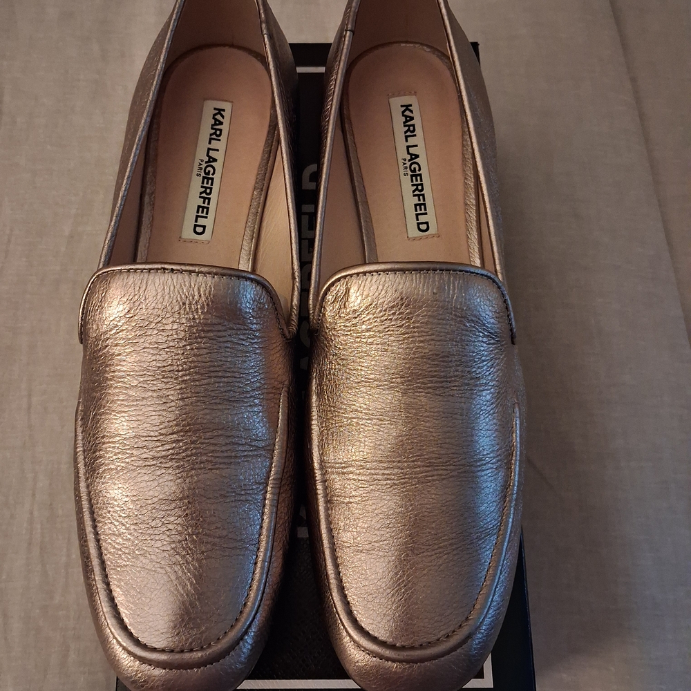 Karl Lagerfeld Paris “Bryn” Slip-On Loafers – Gunmetal, Size 9.5M (Box Included)